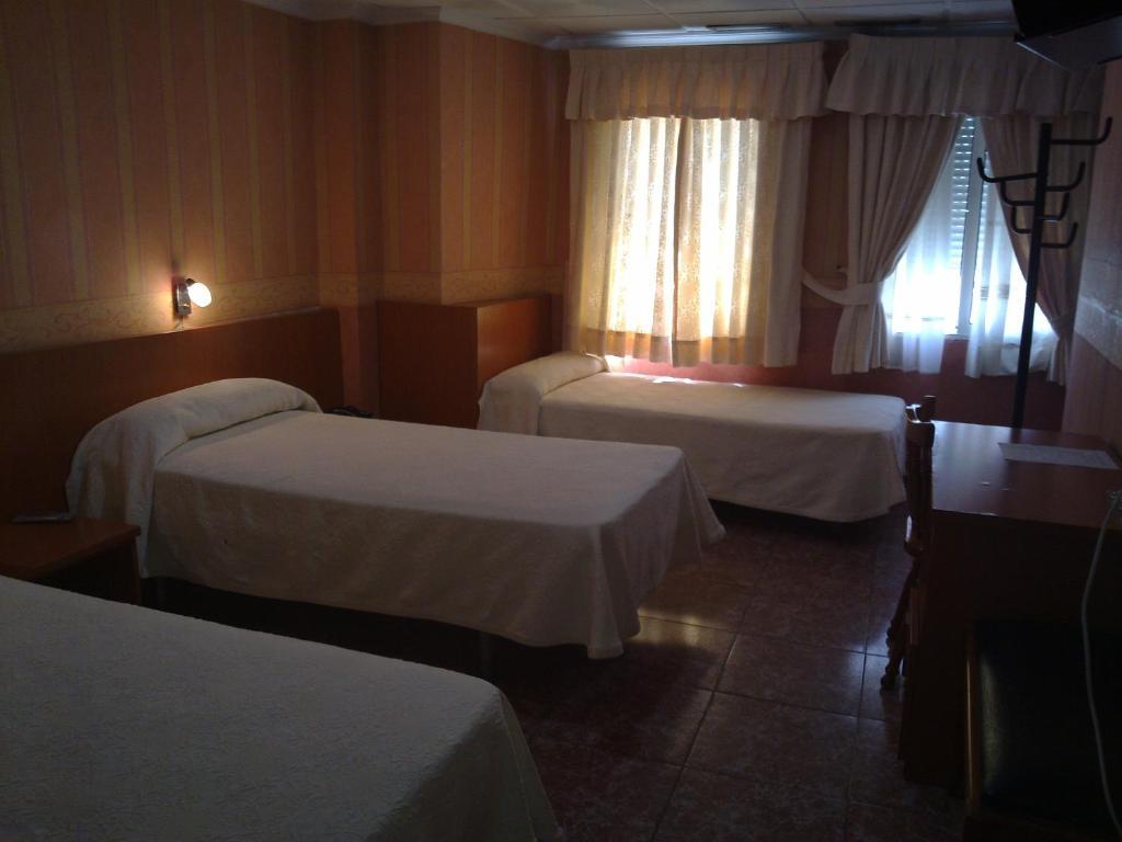 Hotel Juan Carlos Torrevieja Room photo