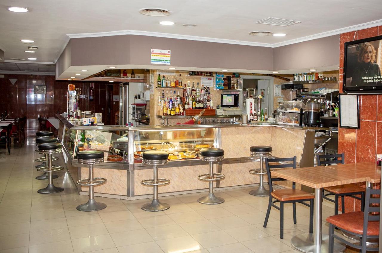 Hotel Juan Carlos Torrevieja Exterior photo
