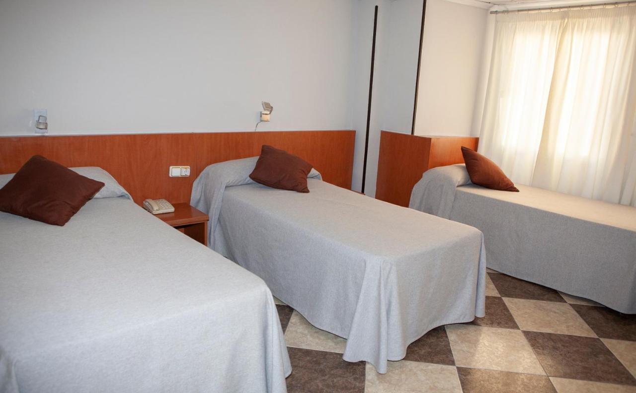 Hotel Juan Carlos Torrevieja Exterior photo